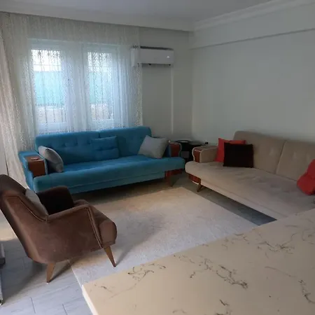 Tasyaka Merkeze Yakin Havuzlu Daire * Fethiye